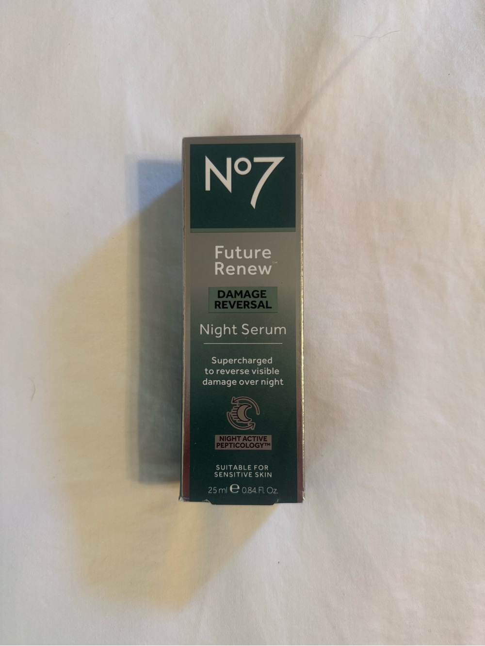 No7 Future Renew Damage Reversal Night Serum — Green